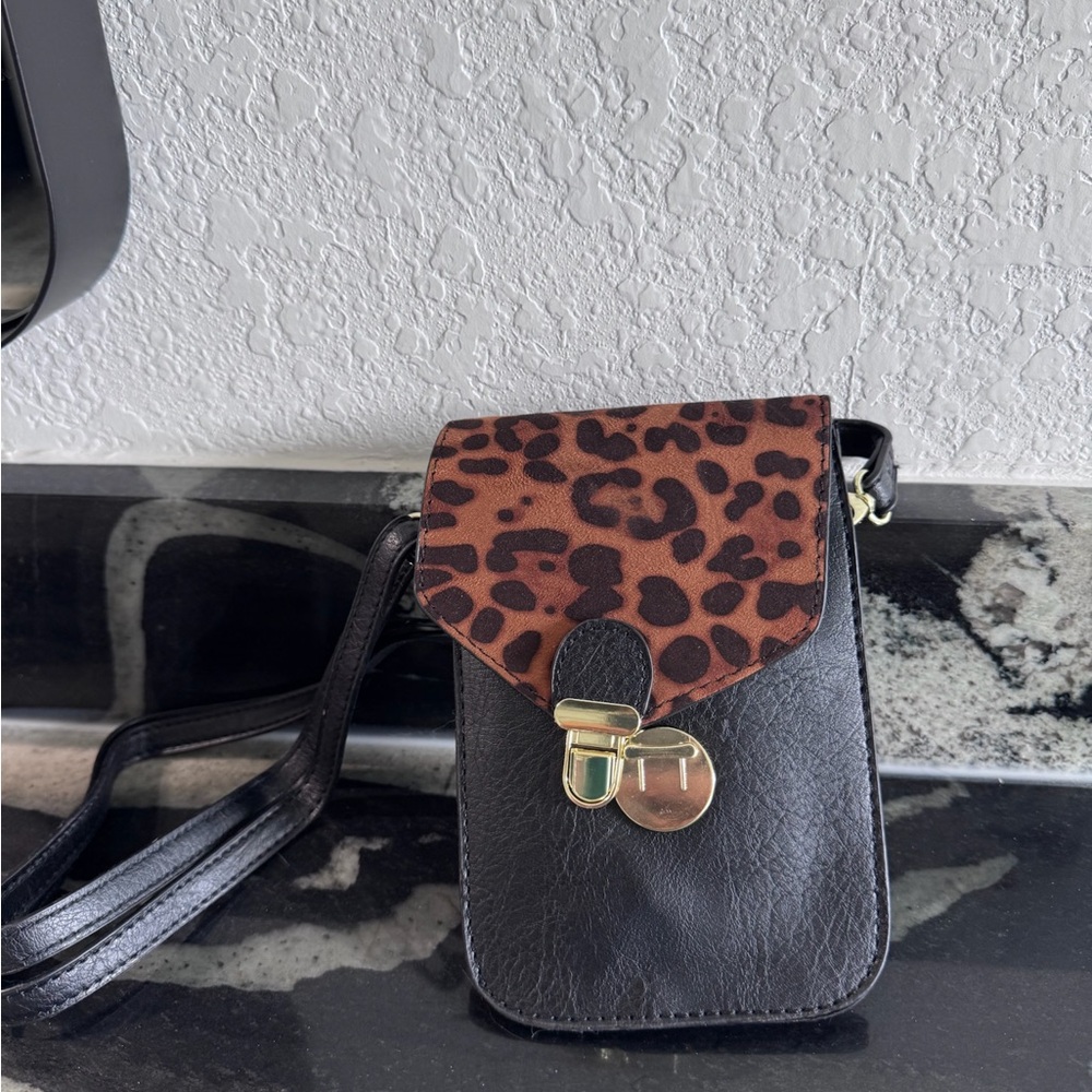 Leopard Print Black Crossbody Bag